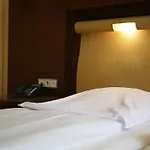 Royal Inn
